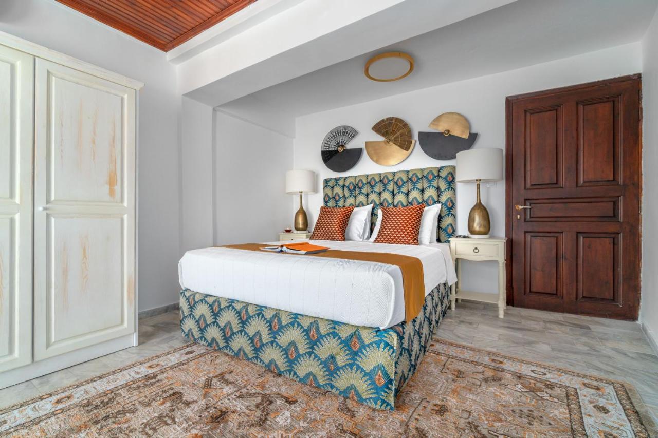 Megaron Skiathos Boutique Residence Экстерьер фото